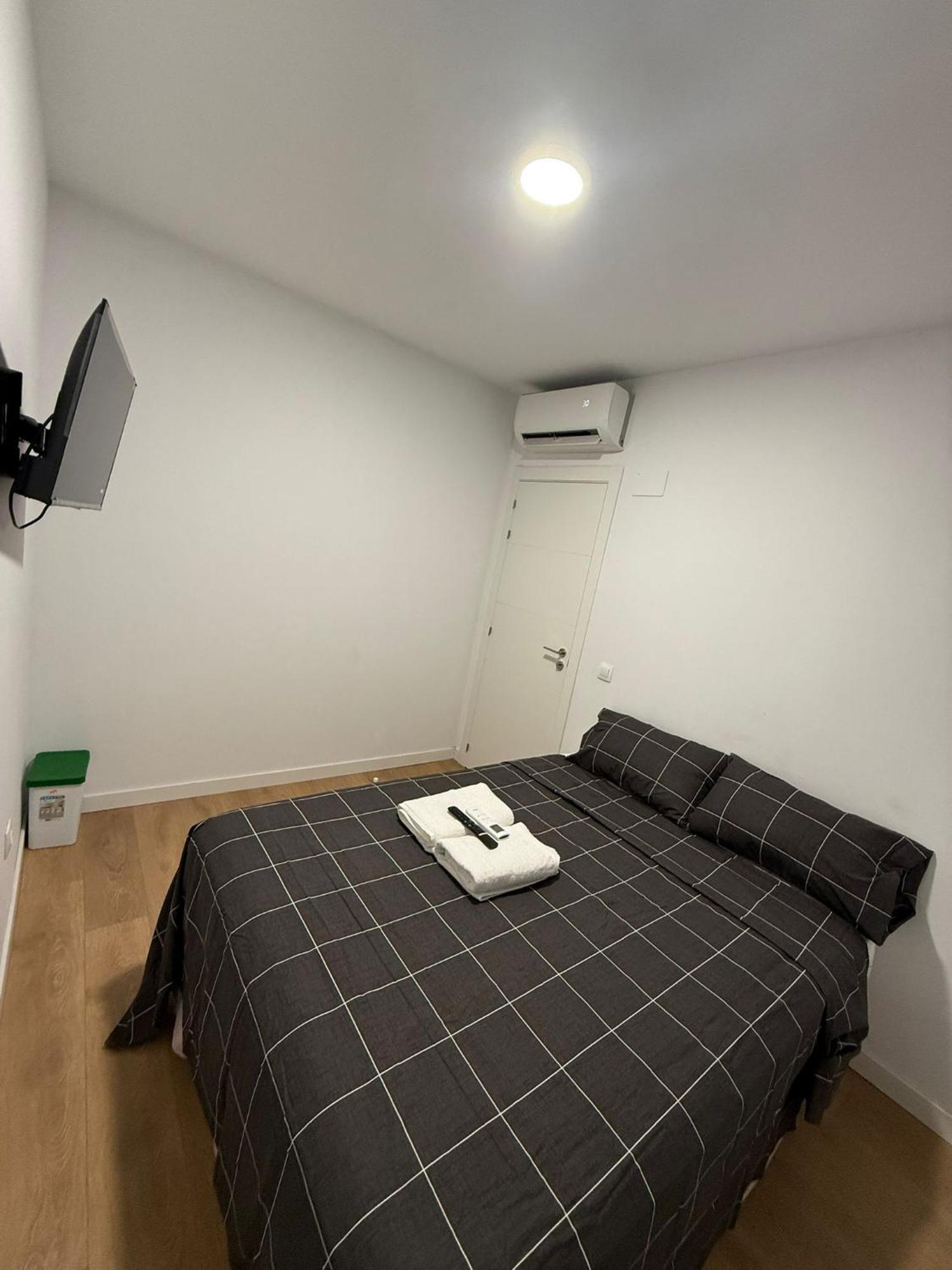 To Room Madrid Porras — Photos 2